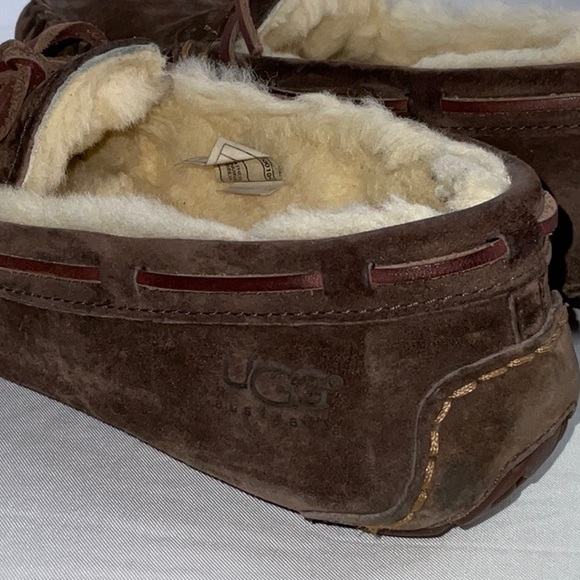 UGG SLIP ONS AUTHENTIC! Brown suede women’s size 8 - Picture 4 of 12